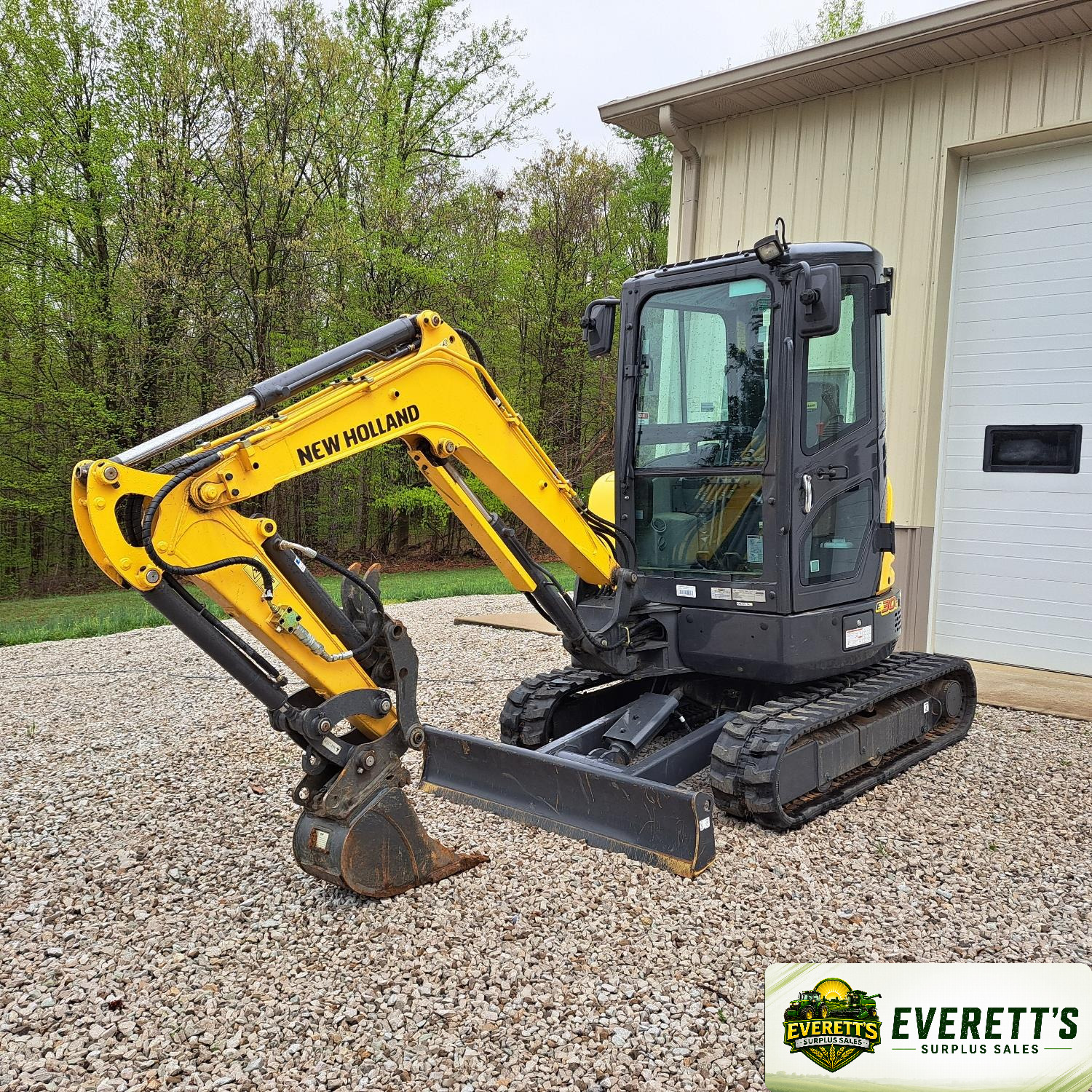 2019 New Holland E30C