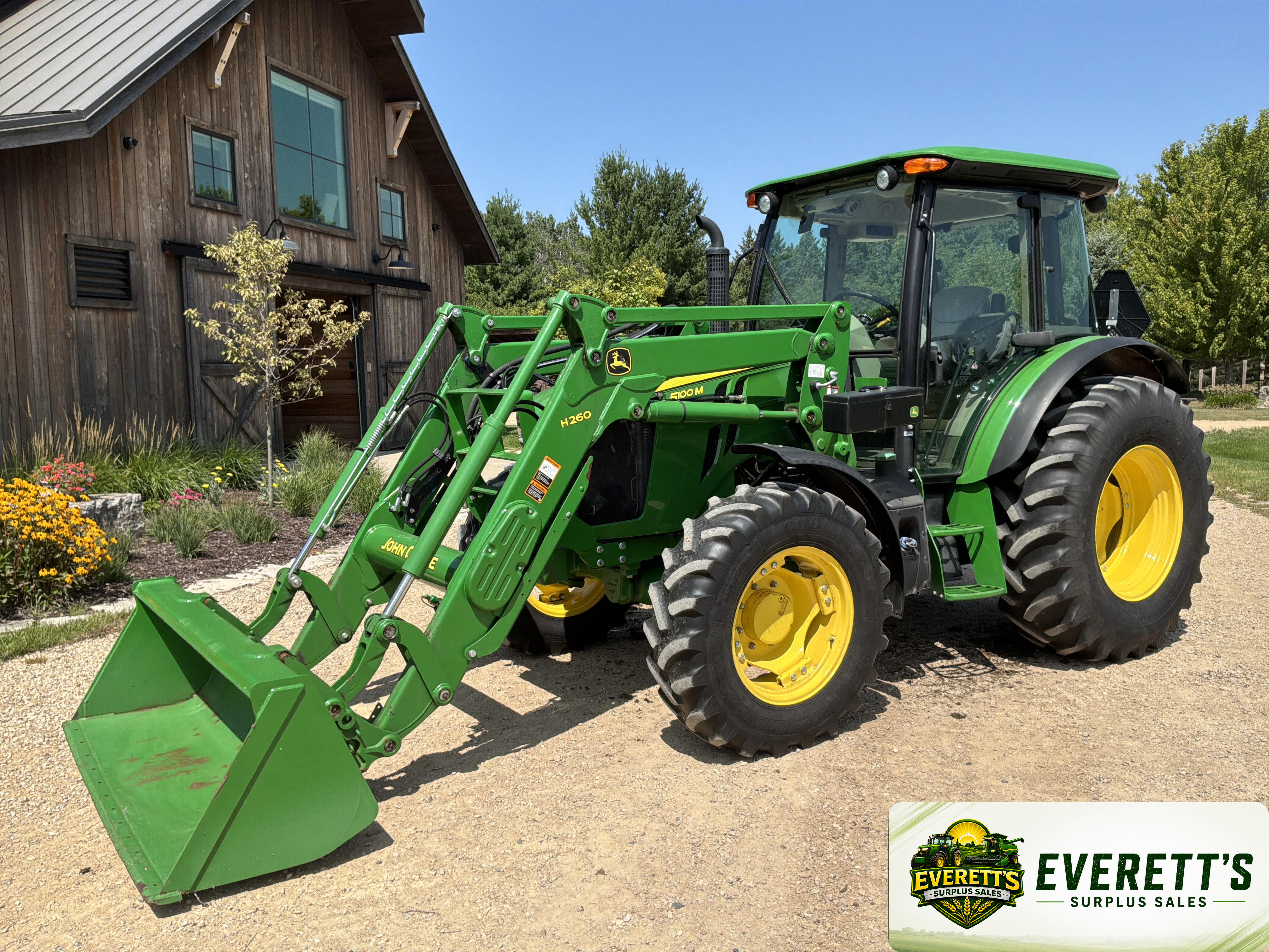 2016 John Deere 5100M