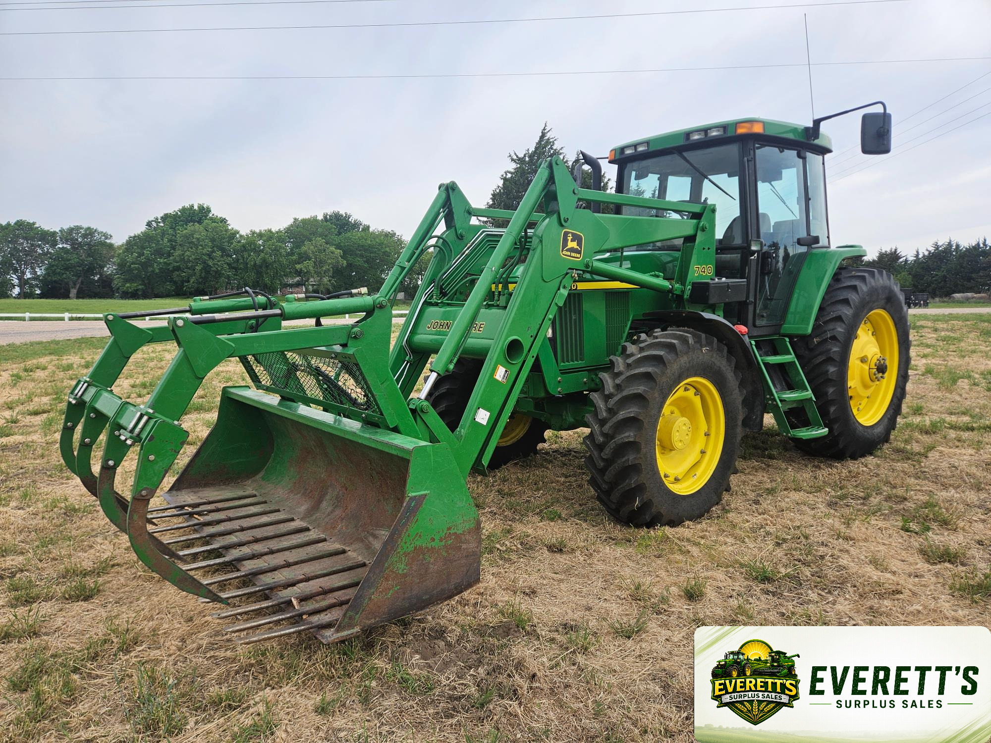 2002 John Deere 7410